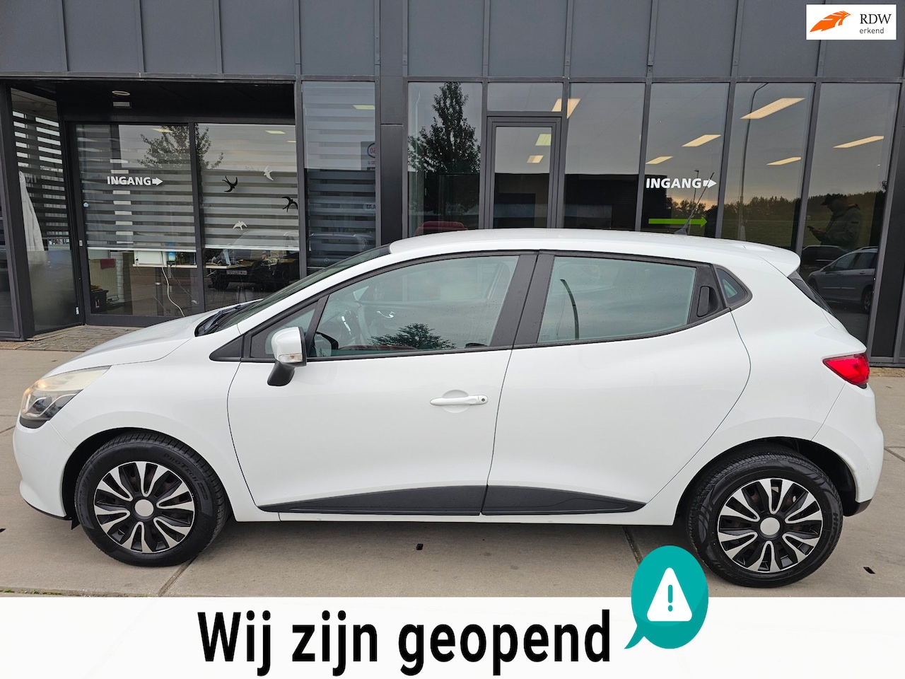 Renault Clio - 0.9 TCe Expression - Clima - Cruise - - AutoWereld.nl