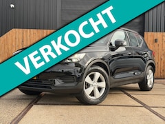 Volvo XC40 - 1.5 T2 Momentum Core Cruise Clima Camera Dealer onderhouden