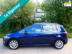 Volkswagen Golf Sportsvan - 1.2 TSI Highline Automaat 1e eig. Clima Navi Trekhaak 1300kg