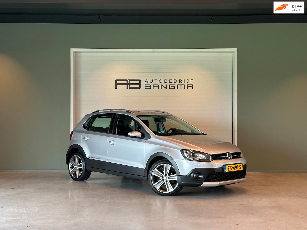 Volkswagen Polo - 1.2 TSI 16v AUTOMAAT 5-DRS CROSS|AIRCO|STOELVERWARMING|NAVIGATIE|CRUISECONTROL|LM-VELG|ALC - AutoWereld.nl
