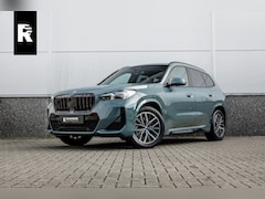 BMW X1 - xDrive30e M Sport Pano / Leder / Harman Kardon / 360 camera / Head-up / Massage stoel /