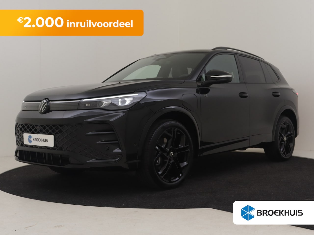 Volkswagen Tiguan - R-Line Edition - eHybrid | 'App-Connect' draadloze smartphone integratie | Automatische af - AutoWereld.nl
