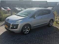 Peugeot 3008 - 1.6 VTi Première NL AUTO NAP TREKHAAK l AIRCO l CRUISE l HEAD UP l PDC l LMV NIEUWE APK l