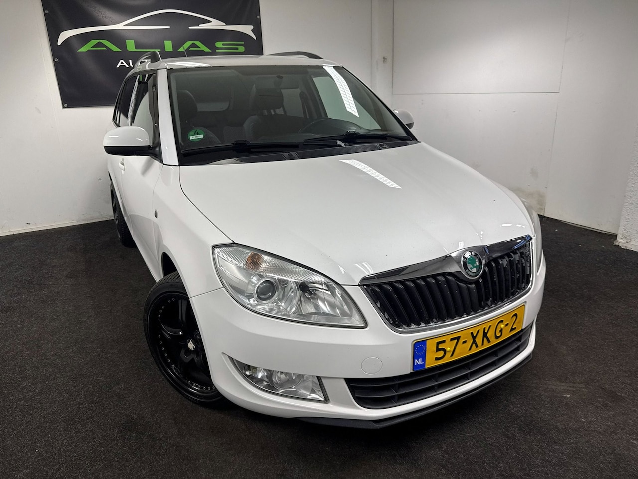 Skoda Fabia Combi - 1.2 TDI Greenline Businessline - Downpipe - Stage 1 - Navi - Carplay - Camara - APK 2027 - AutoWereld.nl