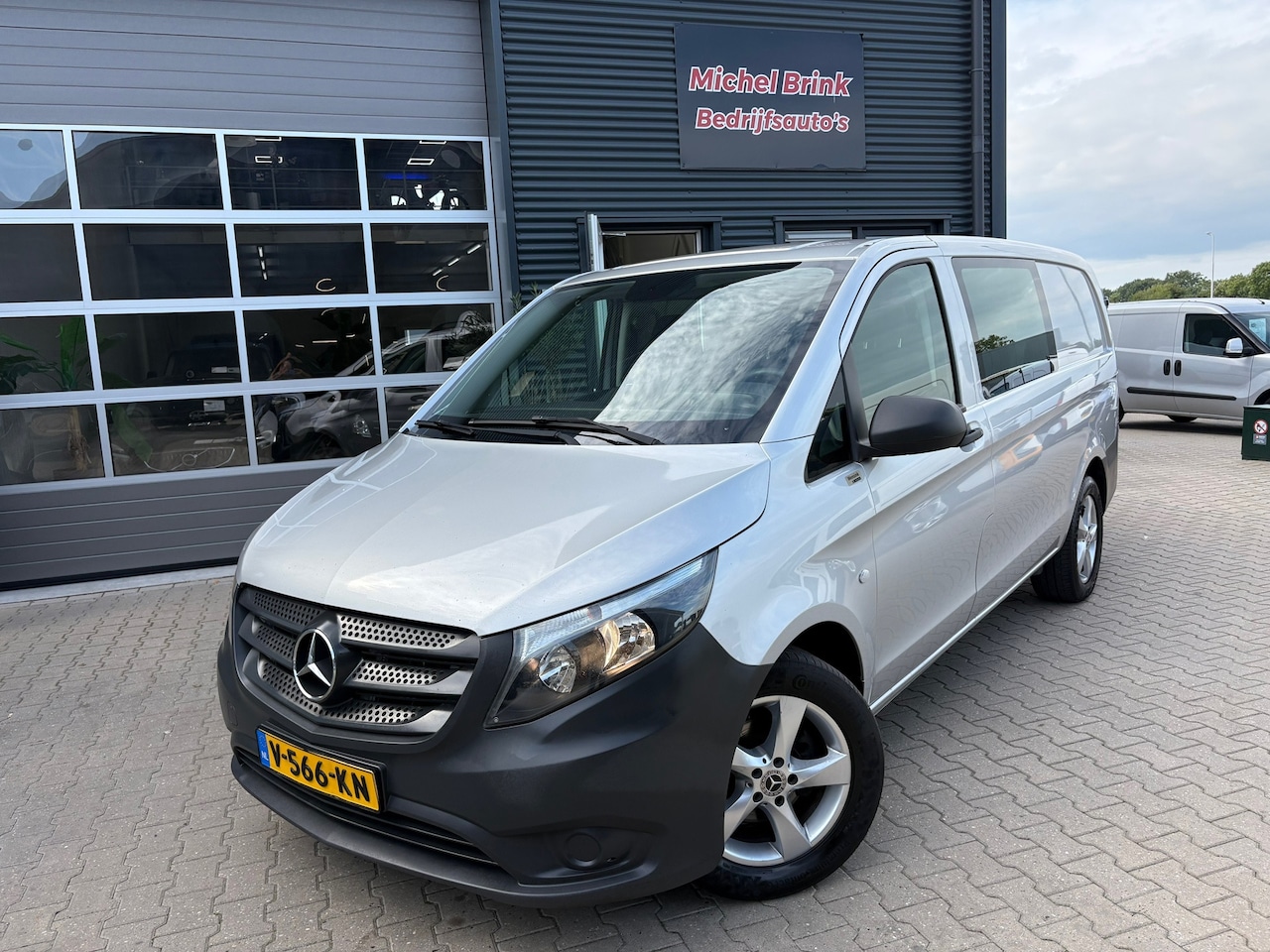 Mercedes-Benz Vito - 114 CDI Lang Automaat - AutoWereld.nl