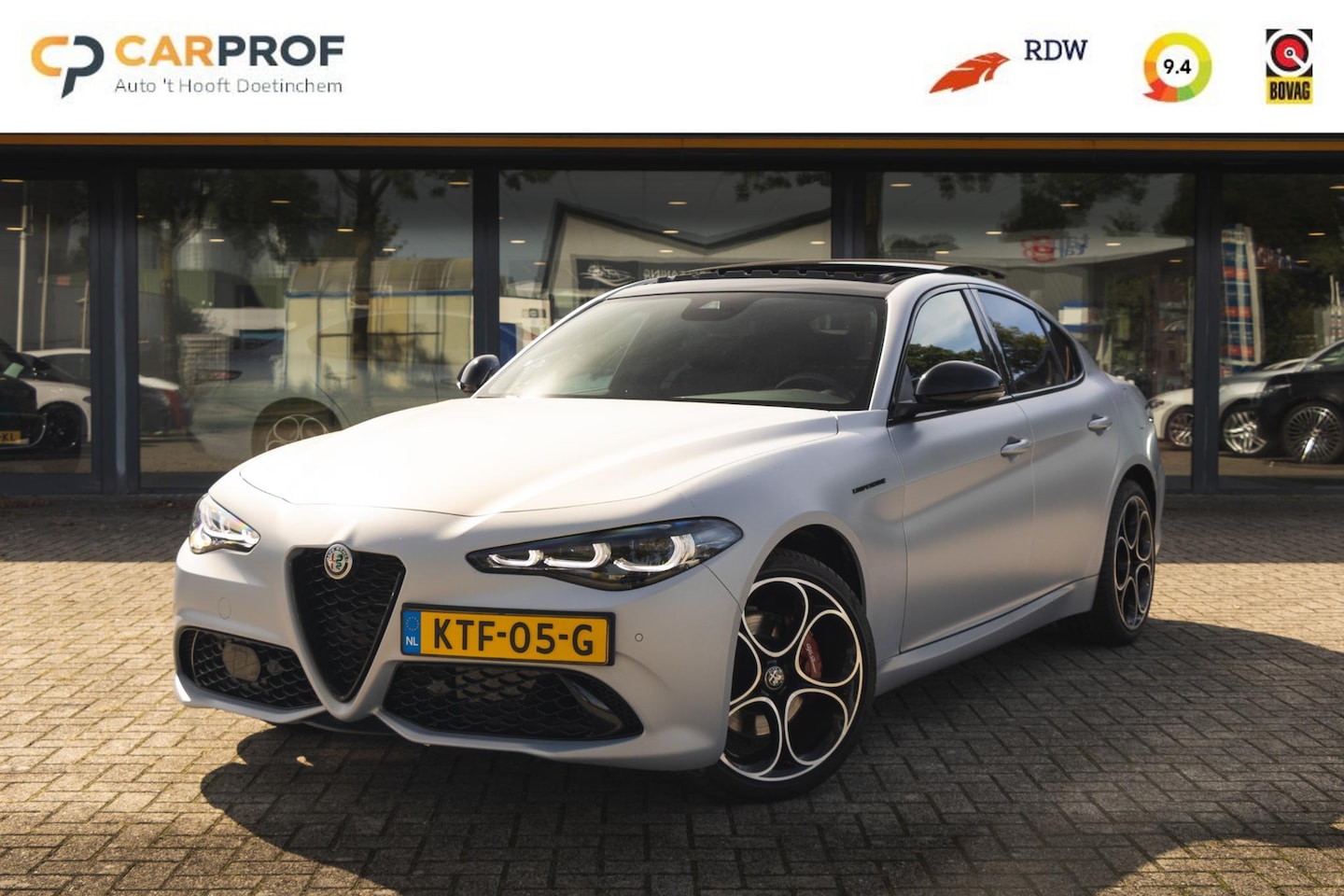 Alfa Romeo Giulia - 2.0 T GME AWD Competizione Pano | Carplay | ADAS 2 - AutoWereld.nl