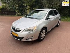 Opel Astra - 1.4 Turbo Business Edition |Navigatie|Airco|Cruise|