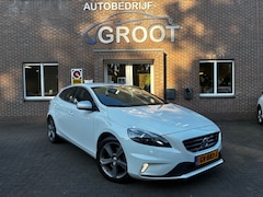 Volvo V40 - 2.0 T3 153PK R-DESIGN