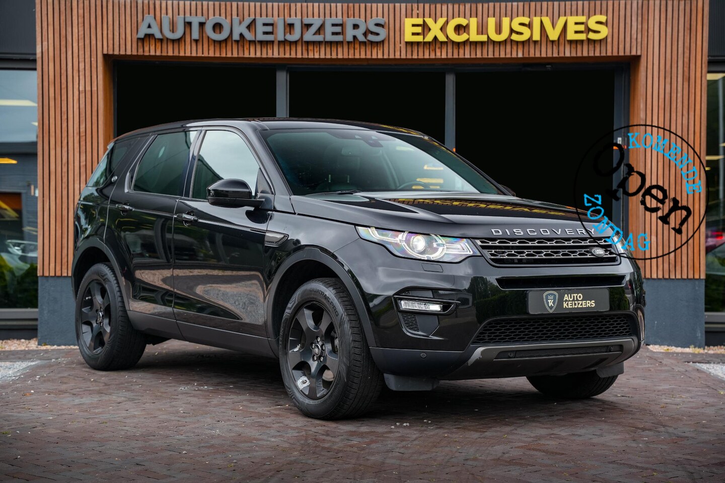 Land Rover Discovery Sport - 2.0 eD4 SE Panoramadak Leer Stoelverw. Navigatie Xenon Trekhaak 18''LM - AutoWereld.nl