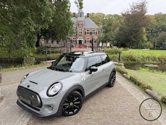 MINI Electric - Yours 33 kWh | Pano | HUD | Harman & Kardon | Black Optic | Viritual Cockpit |