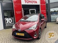Toyota Yaris - 1.5 Hybrid PREMIUM NAVI PANODAK CRUISECONTROL LAGE KM-STAND UNIEK