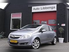 Opel Corsa - 1.2-16V Cosmo AUTOMAAT /AIRCO / CRUISE / LM VELGEN / PDC / TREKHAAK