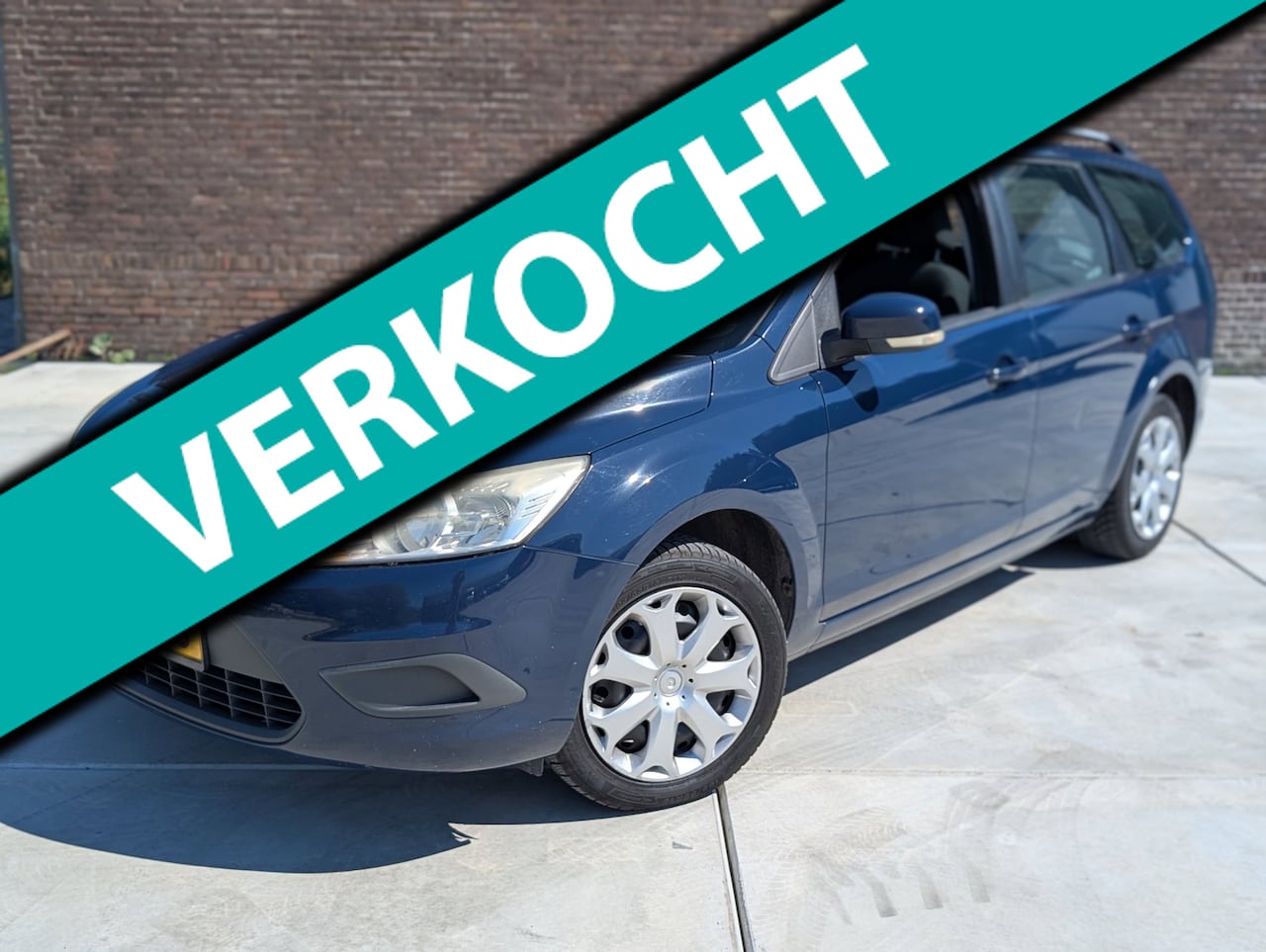 Ford Focus Wagon - 1.8 Trend airco nette auto ! - AutoWereld.nl