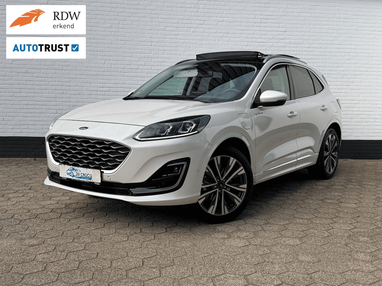 Ford Kuga - 2.5 PHEV Vignale PANODAK l ACC l B&O l TREKHAAK l 20'' - AutoWereld.nl