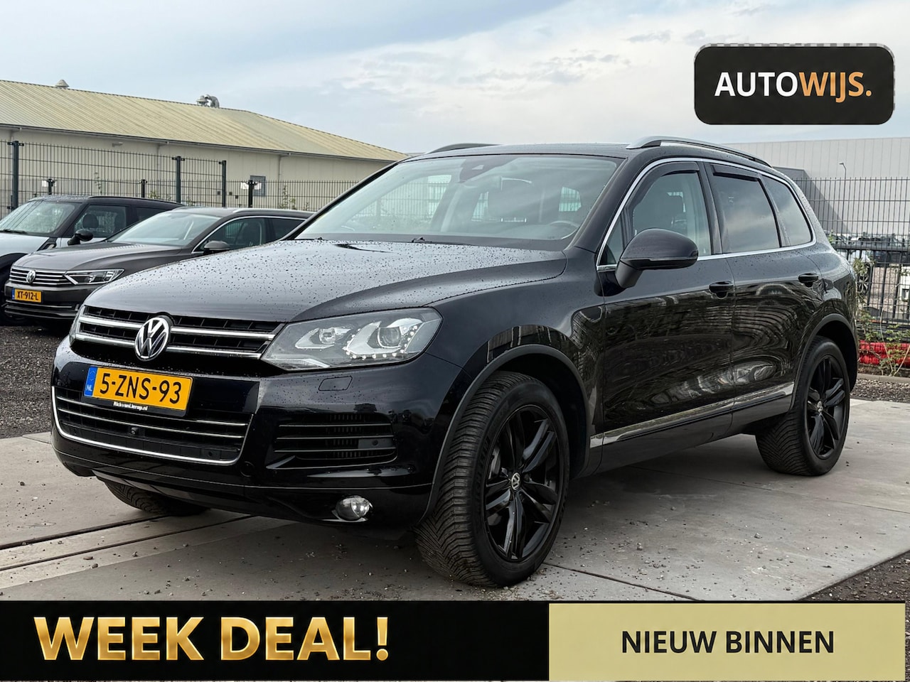 Volkswagen Touareg - 3.0 TDI R-line|LED|LEDER|PANO|AUT|ELEK STOELEN| - AutoWereld.nl