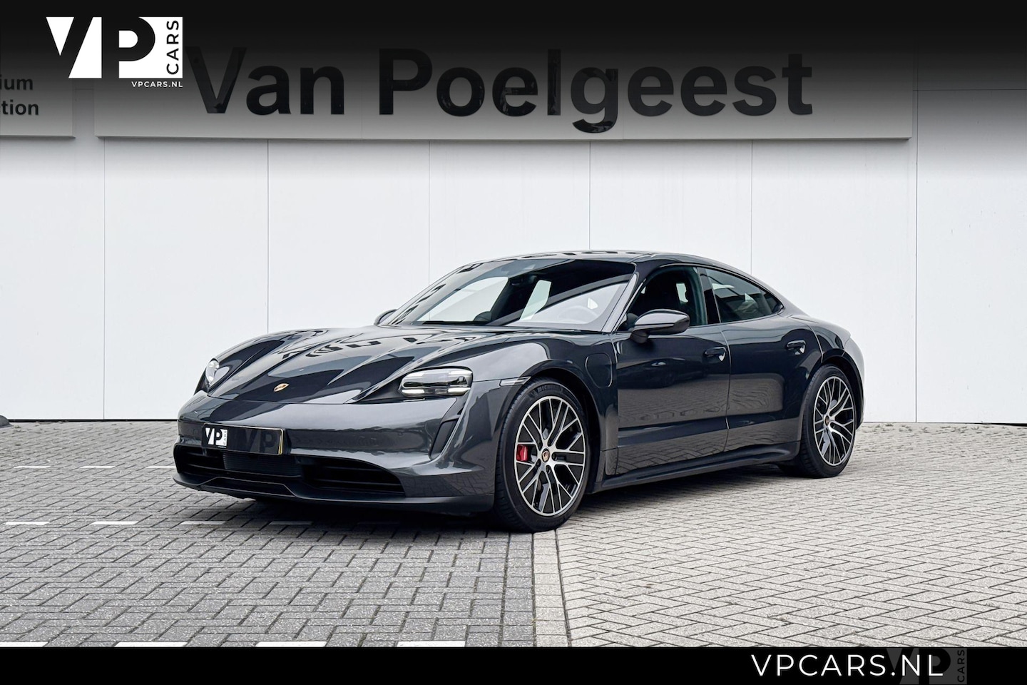Porsche Taycan - 4S Performance | 84 kWh | BOSE Surround | Achterasbesturing | Panoramadak | - AutoWereld.nl