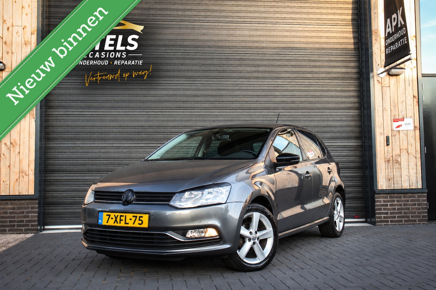 Volkswagen Polo - 1.2 TSI Highline DSG / Cruise / Trekhaak - AutoWereld.nl