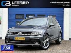 Volkswagen Tiguan - 1.5 TSI ACT Highline Business R|Trekhaak|Adapt.cruise|Carplay|Stoel.verw