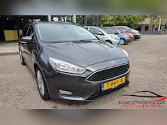 Ford Focus Wagon - 1.0 Titanium Edition
