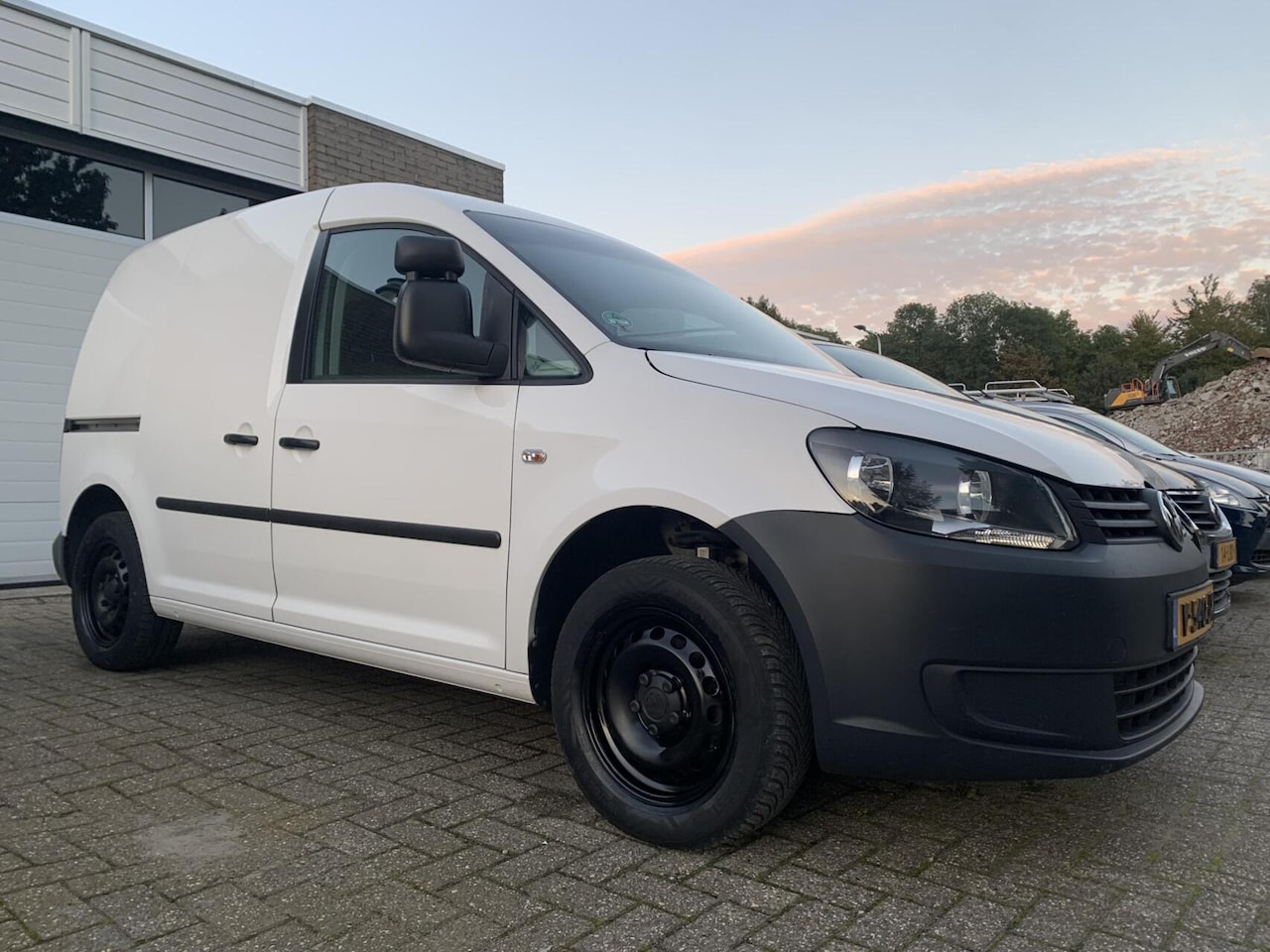 Volkswagen Caddy - Bestel 1.6 TDI Airco Elektrische ramen Trekhaak - AutoWereld.nl