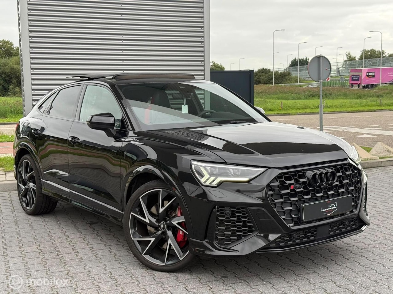 Audi RSQ3 - RS Q3 2.5 TFSI - AutoWereld.nl