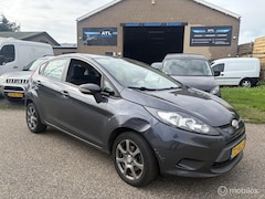Ford Fiesta - 1.25 Limited DEALER ONDR. Rijd SUPER