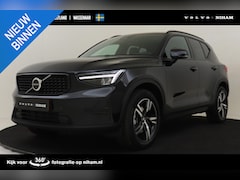 Volvo XC40 - B4 (M-HYBRID) PLUS DARK -PANO.DAK|HARMAN/KARDON|CAMERA|POWER-SEATS|VERW.VOORRUIT|PRIVACY.G