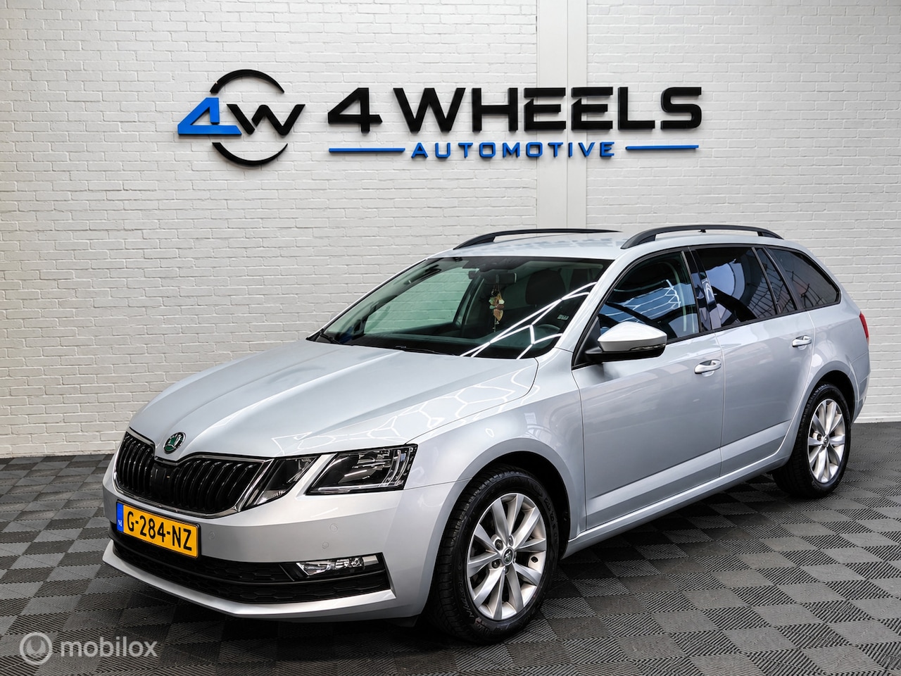 Skoda Octavia Combi - 1.0 TSI Greentech Business Edition 1.0 TSI Greentech Business Edition - AutoWereld.nl