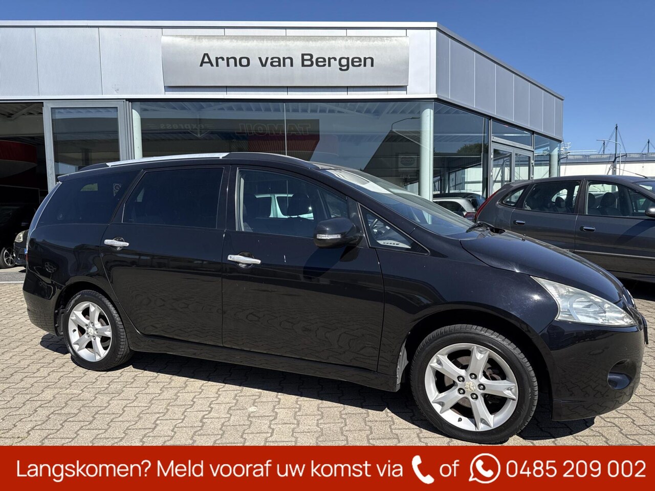 Mitsubishi Grandis - 2.4-16V InSport 2.4-16V InSport, climatronic, cruisecontrol, trekhaak, pdc. - AutoWereld.nl