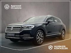 Volkswagen Touareg - Elegance 3.0 TSI eHybrid 381pk Tiptronic Trekhaak, Luchtvering, Lederen bekleding, Panoram