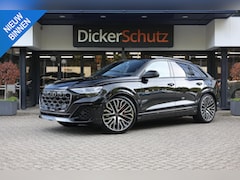 Audi Q8 - 60 TFSIe Competition Vierwielb. | Pano | Trekhaak | Massage | Carbon