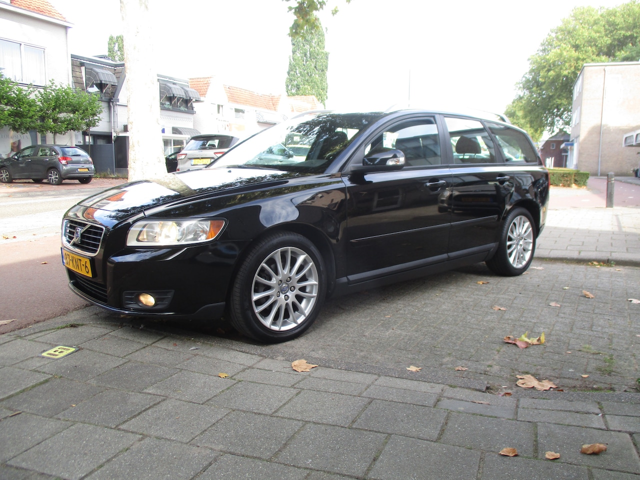 Volvo V50 - 1.8 Sport / AIRCO / NAVI / P.D.C / i.z.g.st / 219dkm - AutoWereld.nl