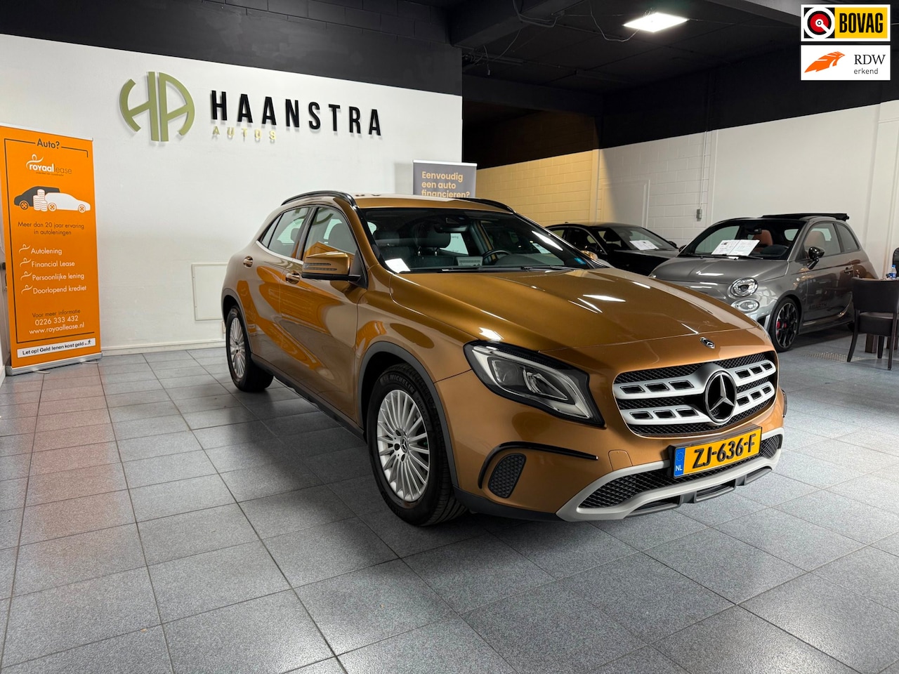 Mercedes-Benz GLA-Klasse - 180 d Premium Plus Navigatie , Camera, Leder Int, NW staat! - AutoWereld.nl