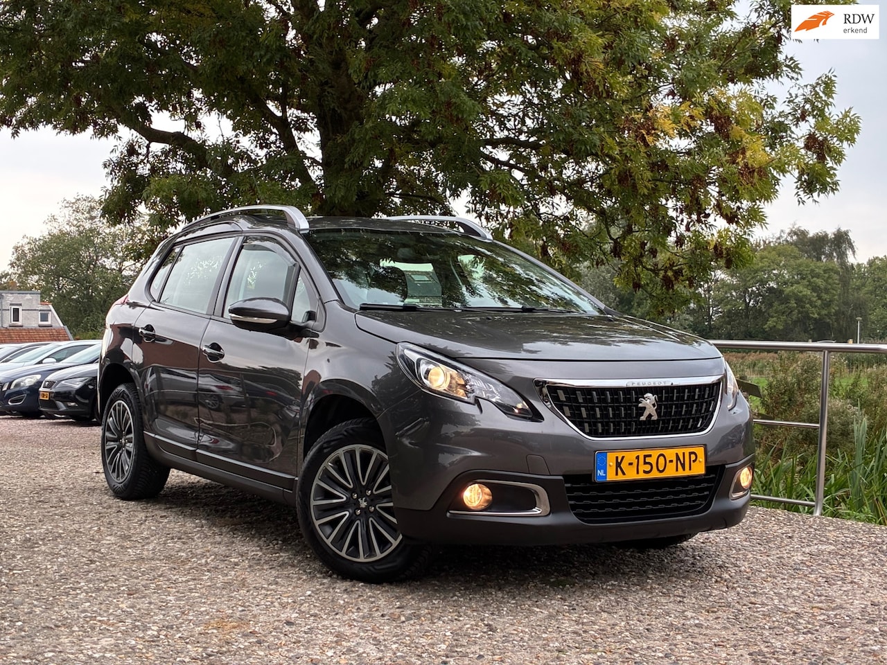 Peugeot 2008 - 1.2 PureTech Active | Cruise + Clima + Navi nu € 8.450,-!!! - AutoWereld.nl