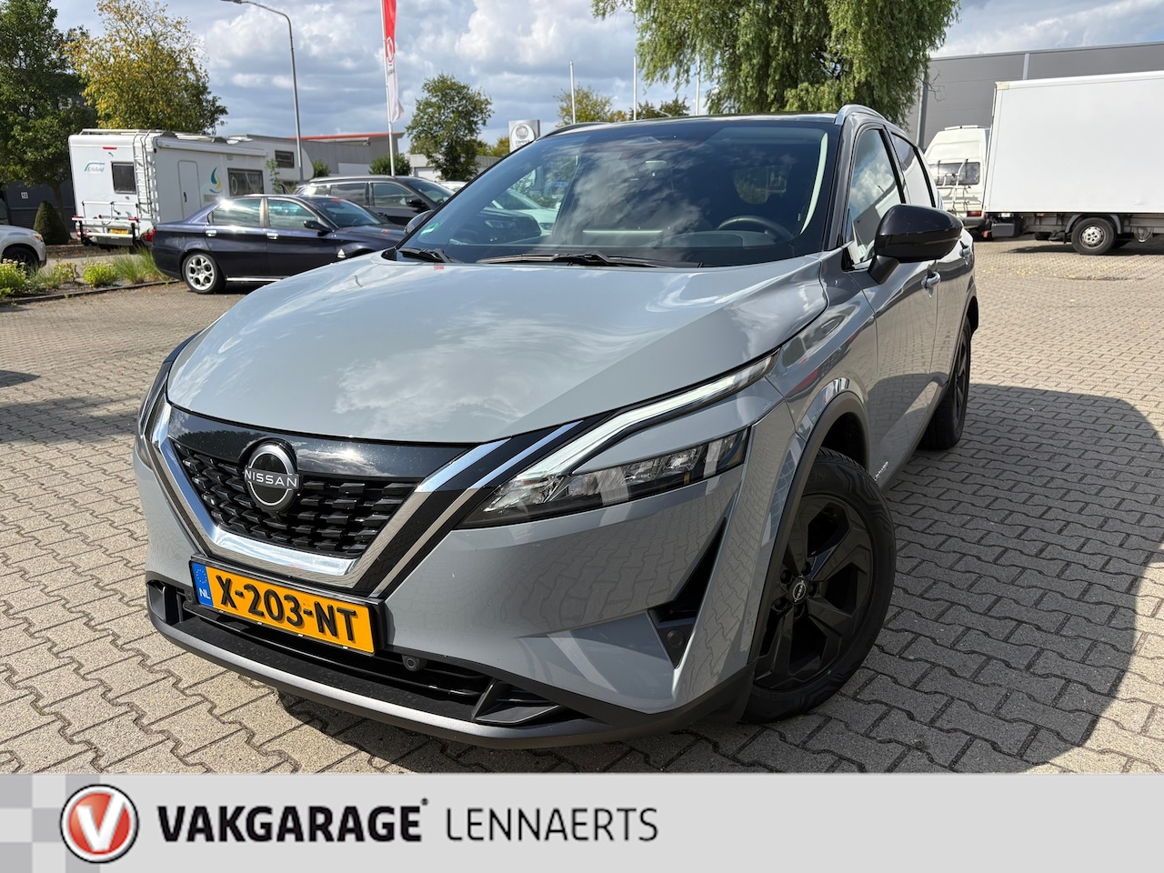 Nissan Qashqai - 1.5 e-Power Black Edition 1.5 e-Power Black Edition (RIJKLAARPRIJS/BOVAG) - AutoWereld.nl