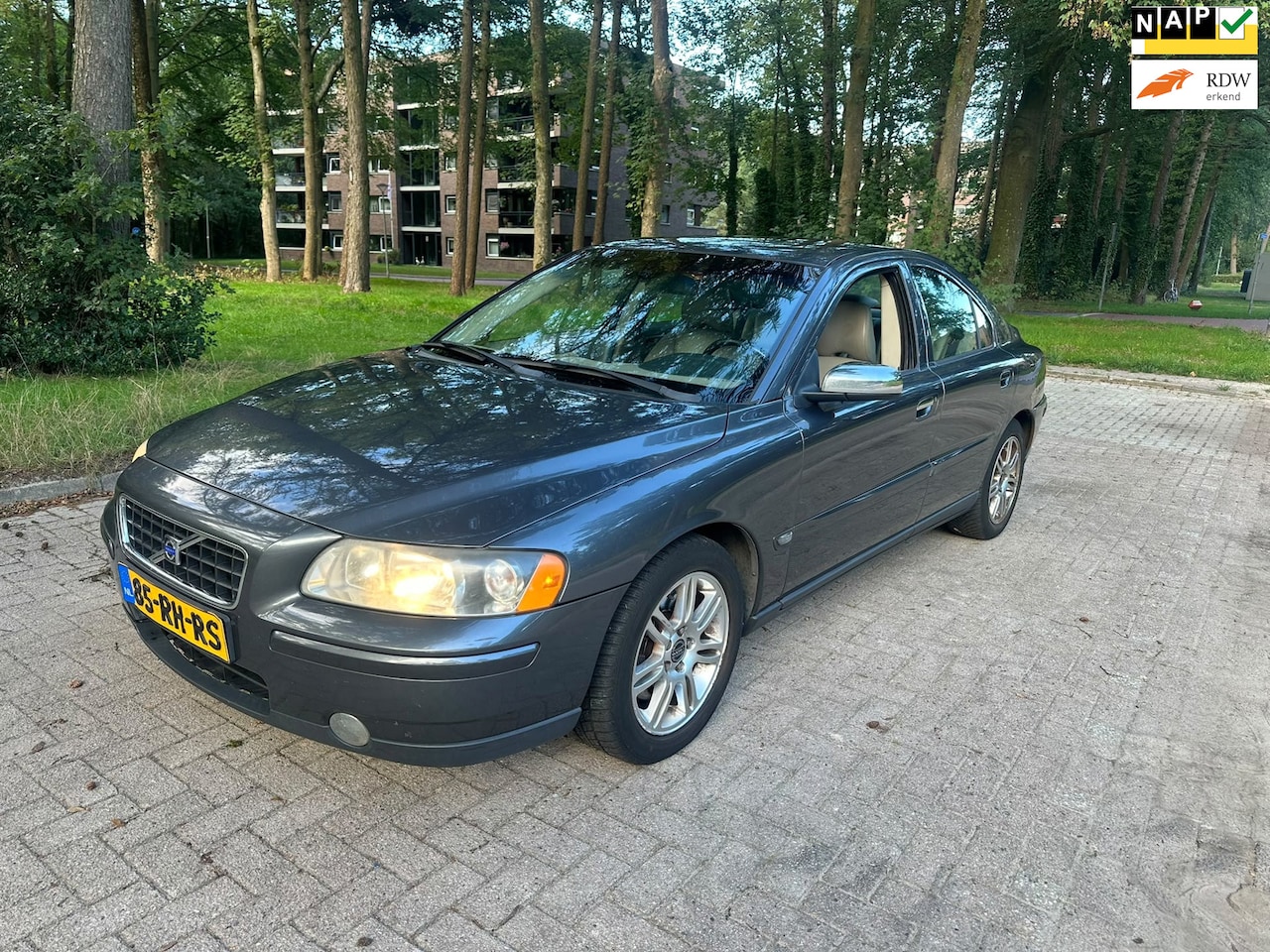Volvo S60 - 2.0T 5 cilinder turbo automaat 2005 - AutoWereld.nl
