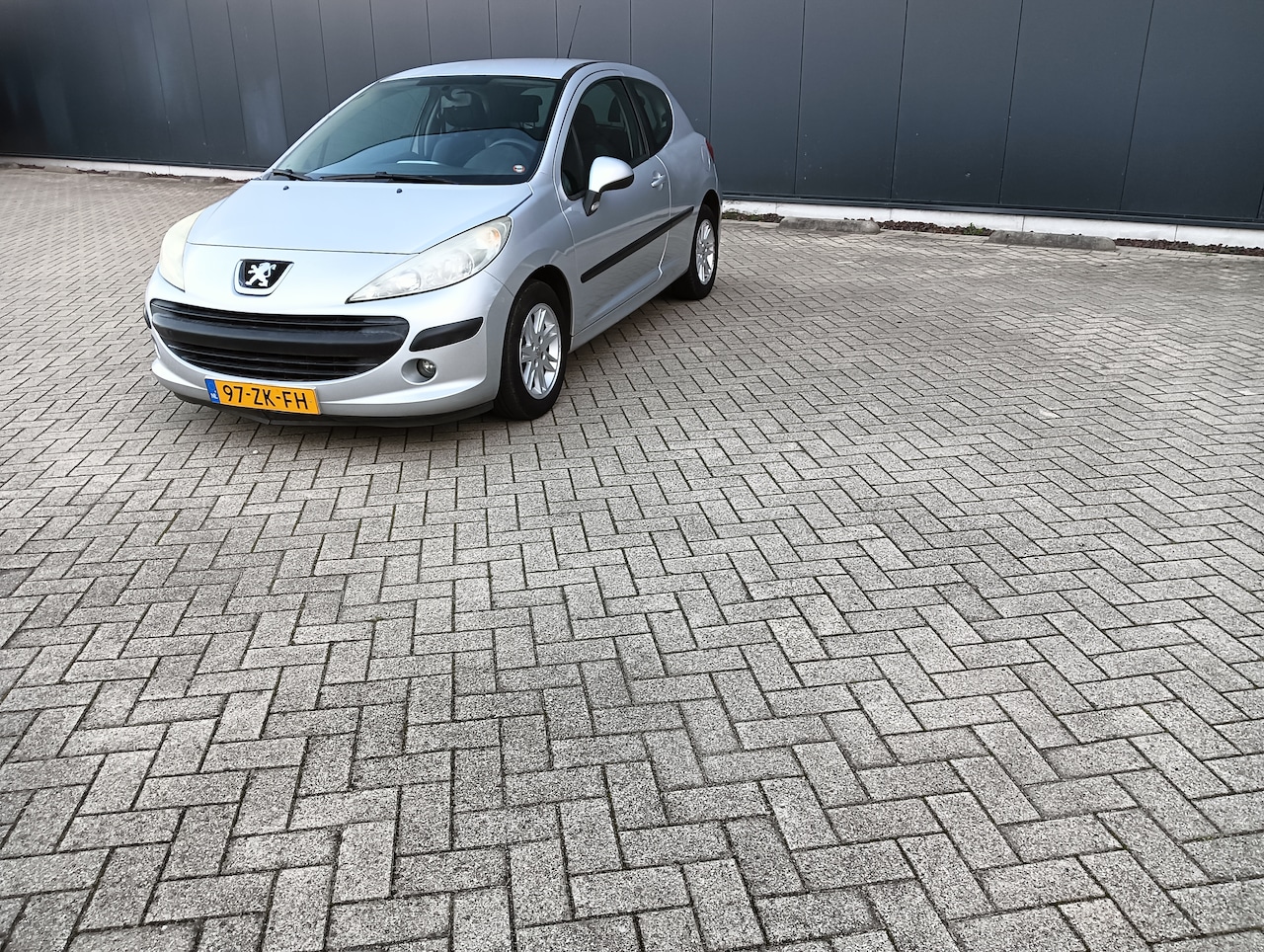Peugeot 207 - 1.4 Cool 'n Blue Airco. - AutoWereld.nl