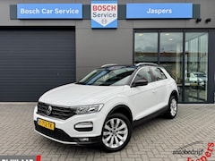 Volkswagen T-Roc - 1.0 TSI Style Business | ACC | Navi | Trekhaak