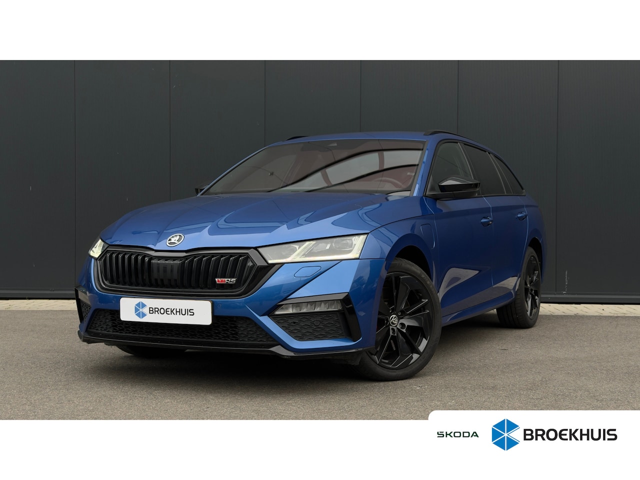 Skoda Octavia Combi - 1.4 TSI iV 245pk RS | Head-Up | Stoelverwarming | Parkeerhulp V+A | Keyless | 18" - AutoWereld.nl
