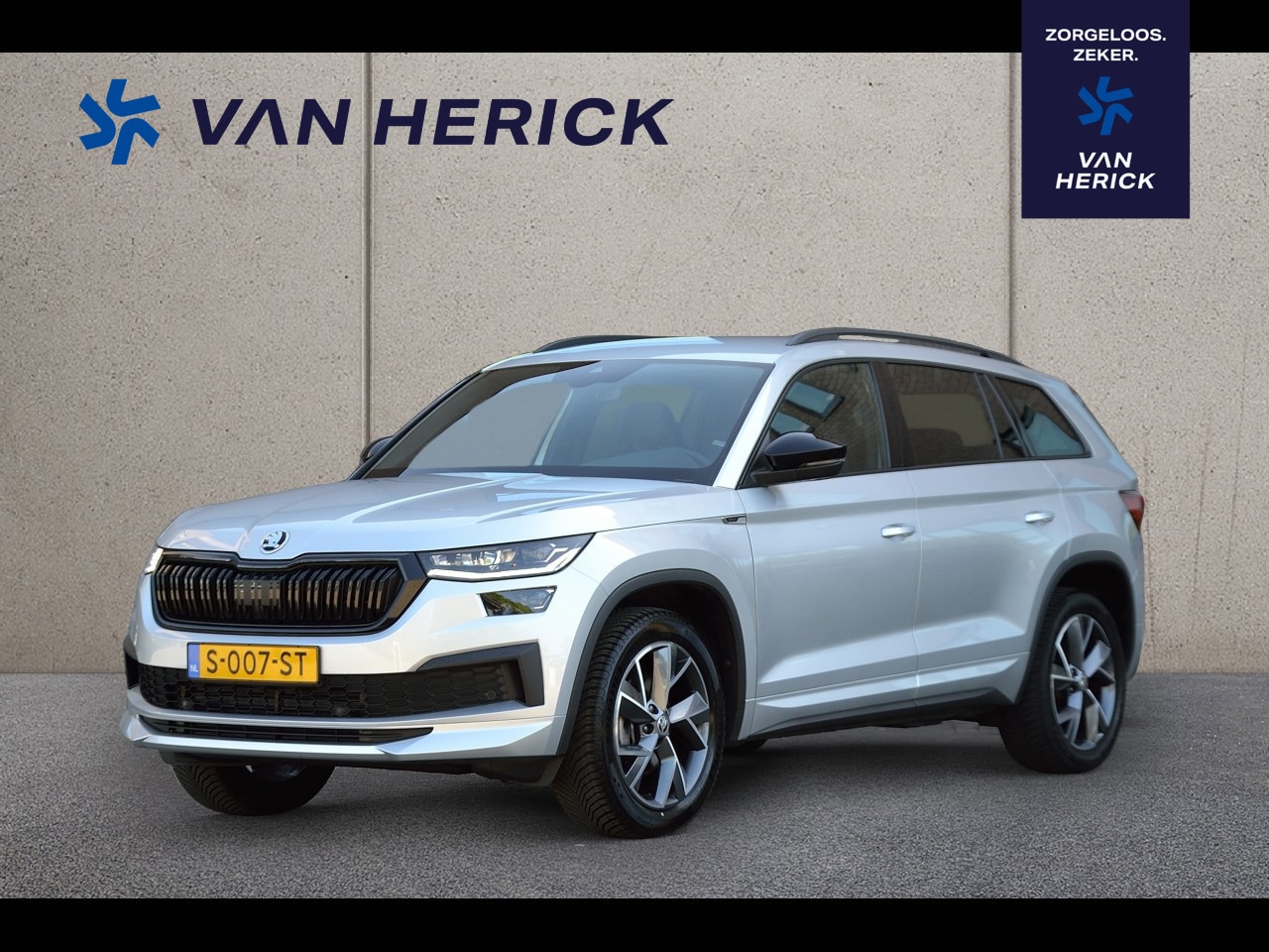 Skoda Kodiaq - 1.5 TSI Sportline Business 7p. Automaat | Keyless | Achteruitrijcamera | Stoelverwarming - AutoWereld.nl