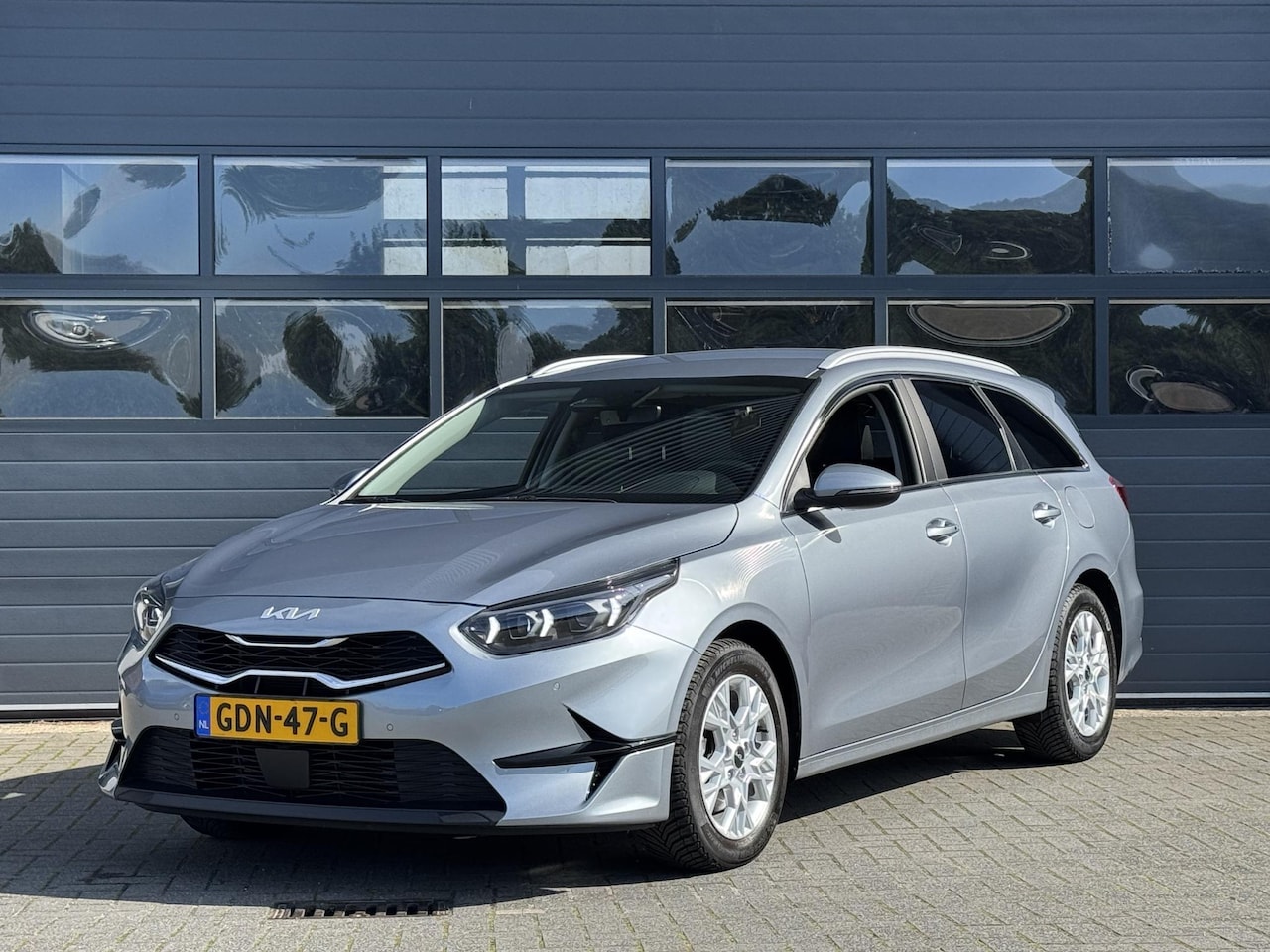 Kia Cee'd Sportswagon - CEED 1.5 T-GDI DYNAMICPLUSLINE I AUTOMAAT I ADAPTIVE CRUISE CONTROL I APPLE CARPLAY I CLIM - AutoWereld.nl
