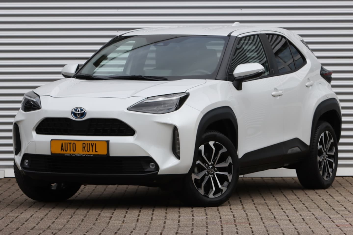 Toyota Yaris Cross - 1.5 Hybrid Dynamic / Winter-Pakket / Navi - AutoWereld.nl