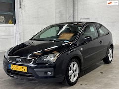 Ford Focus - 1.6-16V First Edition | Airco | Cruise control