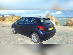 Peugeot 208 - 1.2 PureTech Blue Lease Executive Nette ex-lease auto, in keurige staat, dealeronderhouden