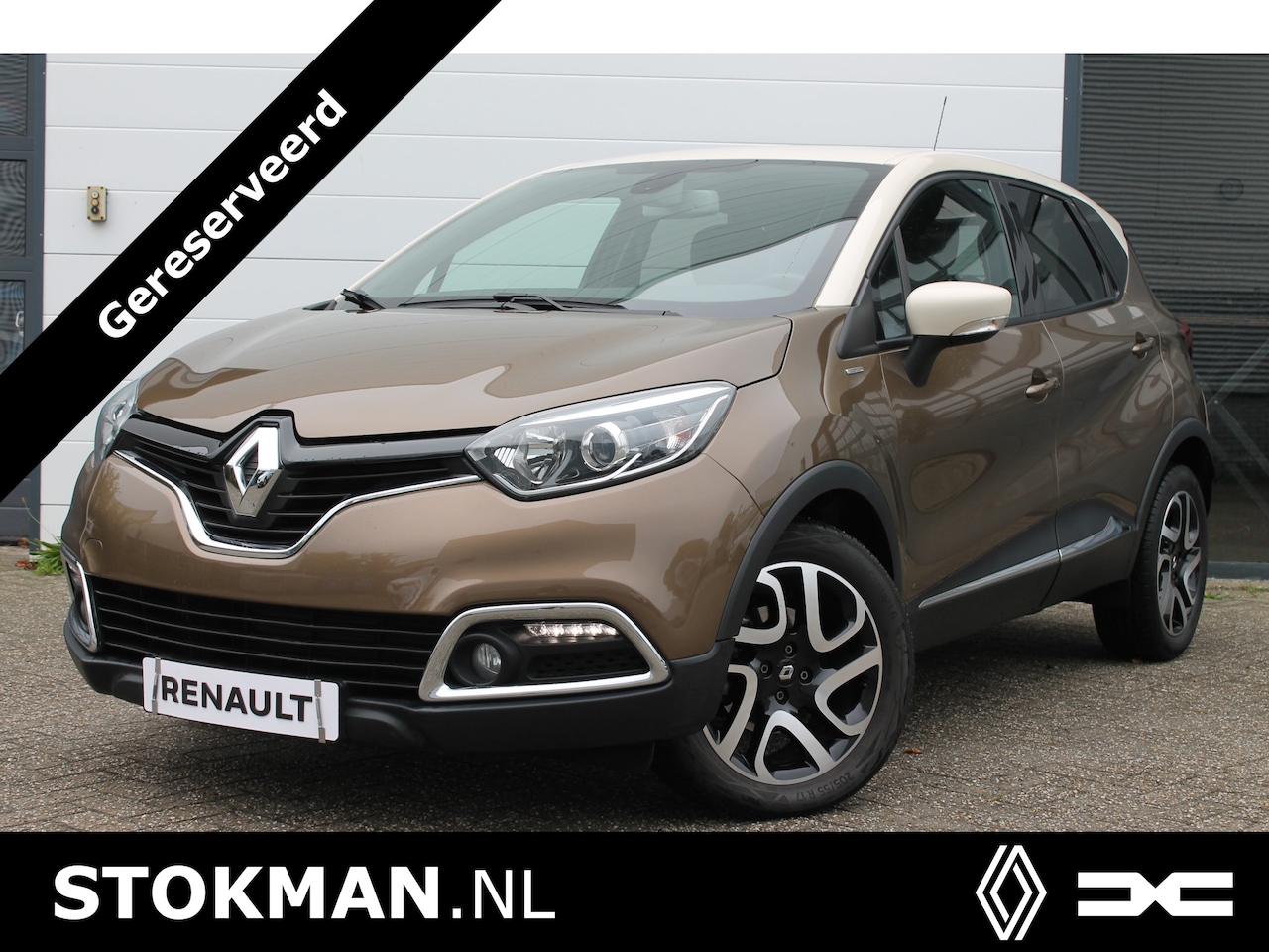 Renault Captur - 1.2 TCe 120 PK Barista | Automaat | Stoelverwarming voor  | lederen bekleding | Camera ach - AutoWereld.nl