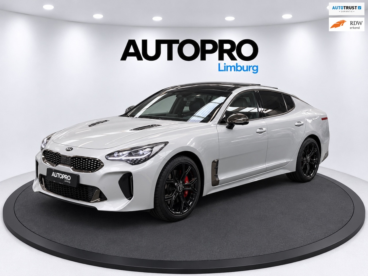 Kia Stinger - 3.3 V6 T-GDI AWD GT | 370pk| Keyless| Pano - AutoWereld.nl