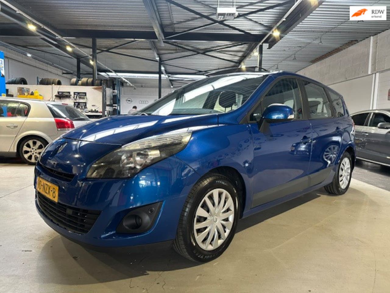 Renault Grand Scénic - 1.6 Expression 7persoons/Panoramadak/Apk nieuw - AutoWereld.nl