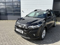 Dacia Sandero Stepway - 1.0 TCe 100 PK ECO-G Expression | Pack assist | NAV | Camera achter | Handsfree starten en