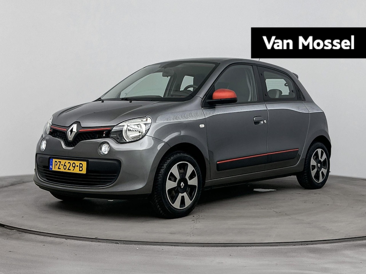 Renault Twingo - 1.0 SCe Collection 71PK | Trekhaak | Airconditioning - AutoWereld.nl