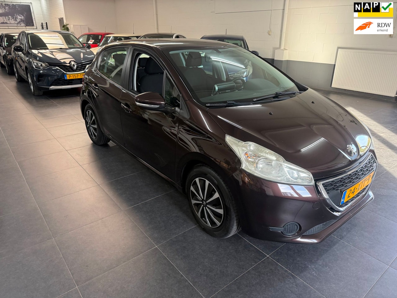 Peugeot 208 - 1.2 Vti Access 1.2 VTi Access - AutoWereld.nl
